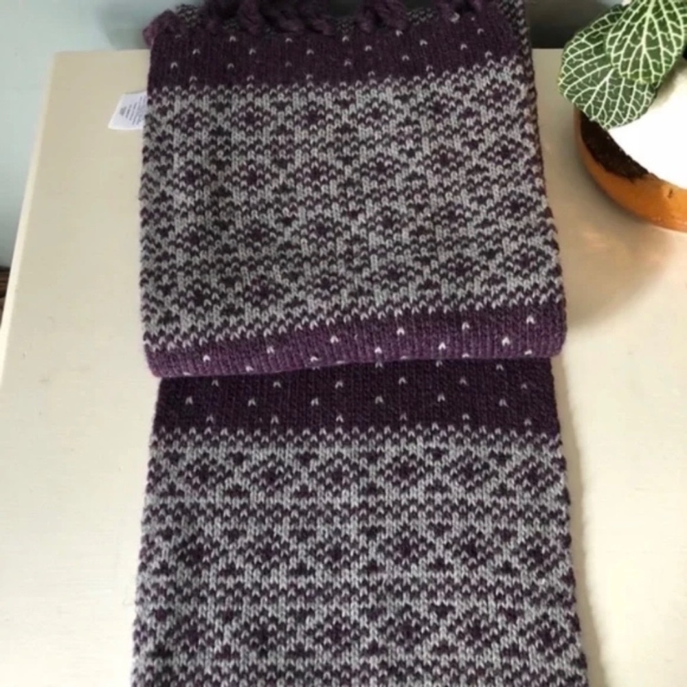 Talbots Wool Knit Patterned Scarf - Picture 2 of 5